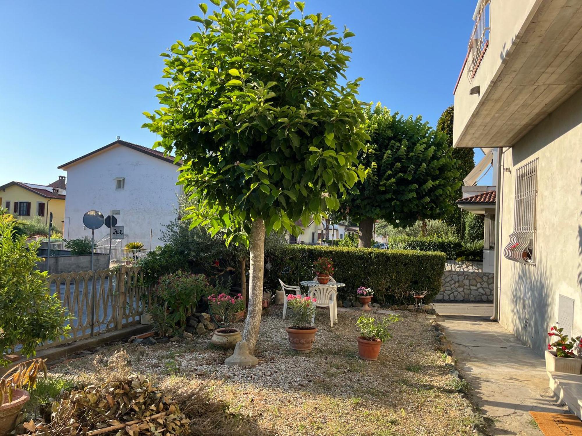 Casa Collesalvetti Villa Exterior photo